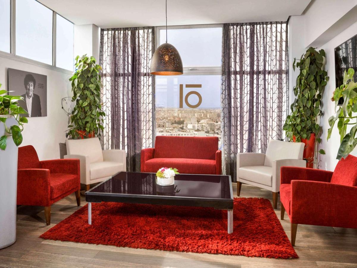 Hotel Moevenpick 5*